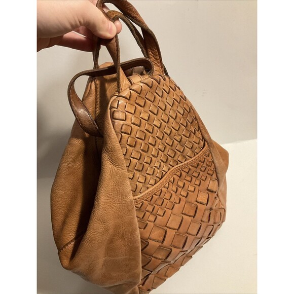 India Camel Color Woven Leather Backpack Bag Fashion Rugged Handmade Rustic main image 5